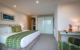 Talbot Suites At Stonebridge